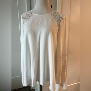 BCBGMAXAZRIA gorgeous blouse white, M
